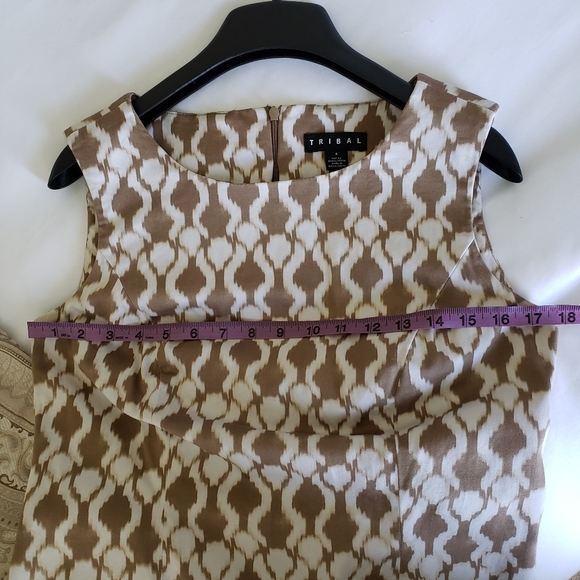 Dress - Picture 3 of 7